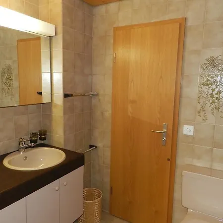 Hornflue - Baumann Appartement-fewo- Dusche Oder Bad- Wc 4-bettwohnung By Interhome Gstaad